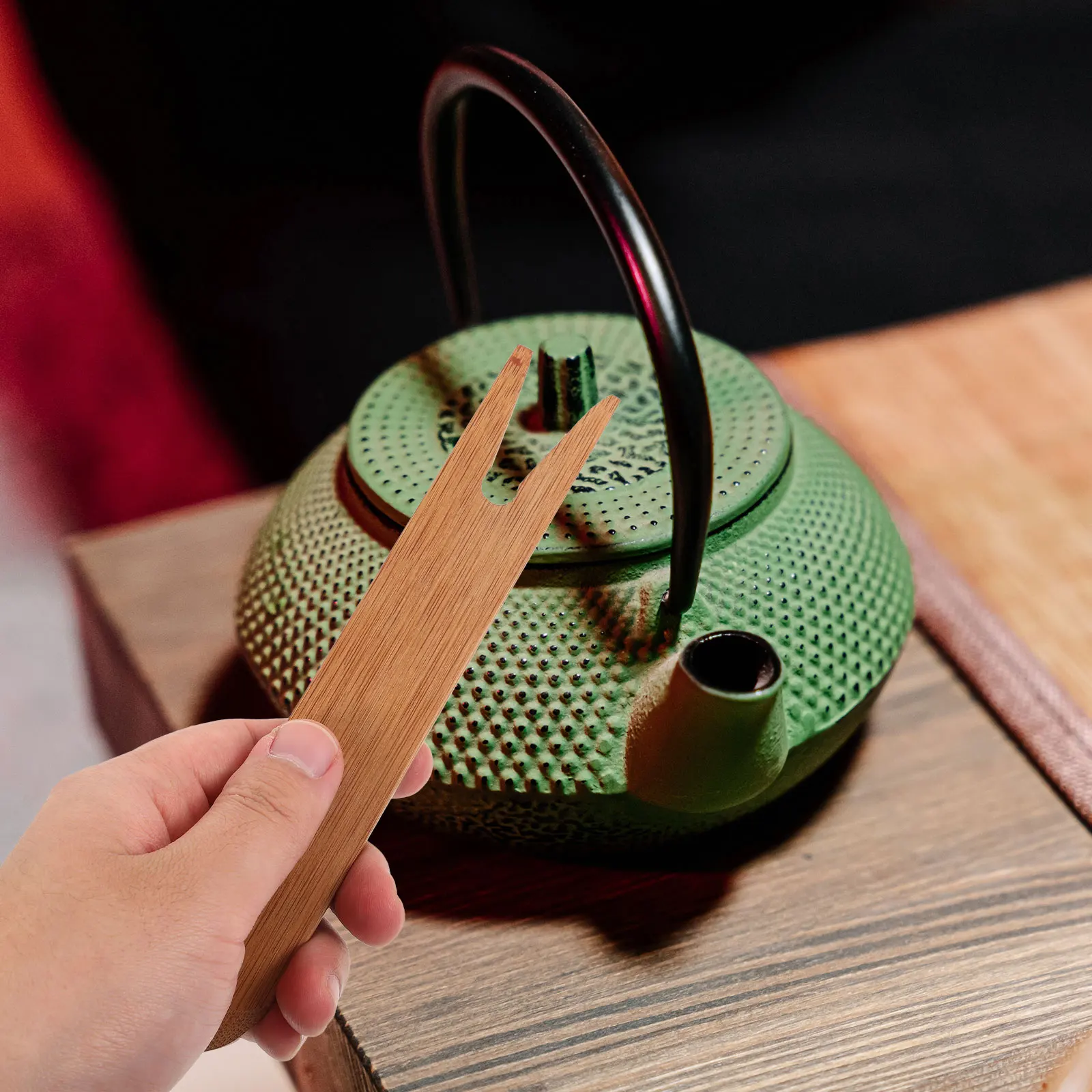 

Bamboo Teapot Lid Clip Lightweight Strong Tea Cup Lid Fork Heat Insulation Tea Kettle Cover Clip Bamboo Tongs Kitchen