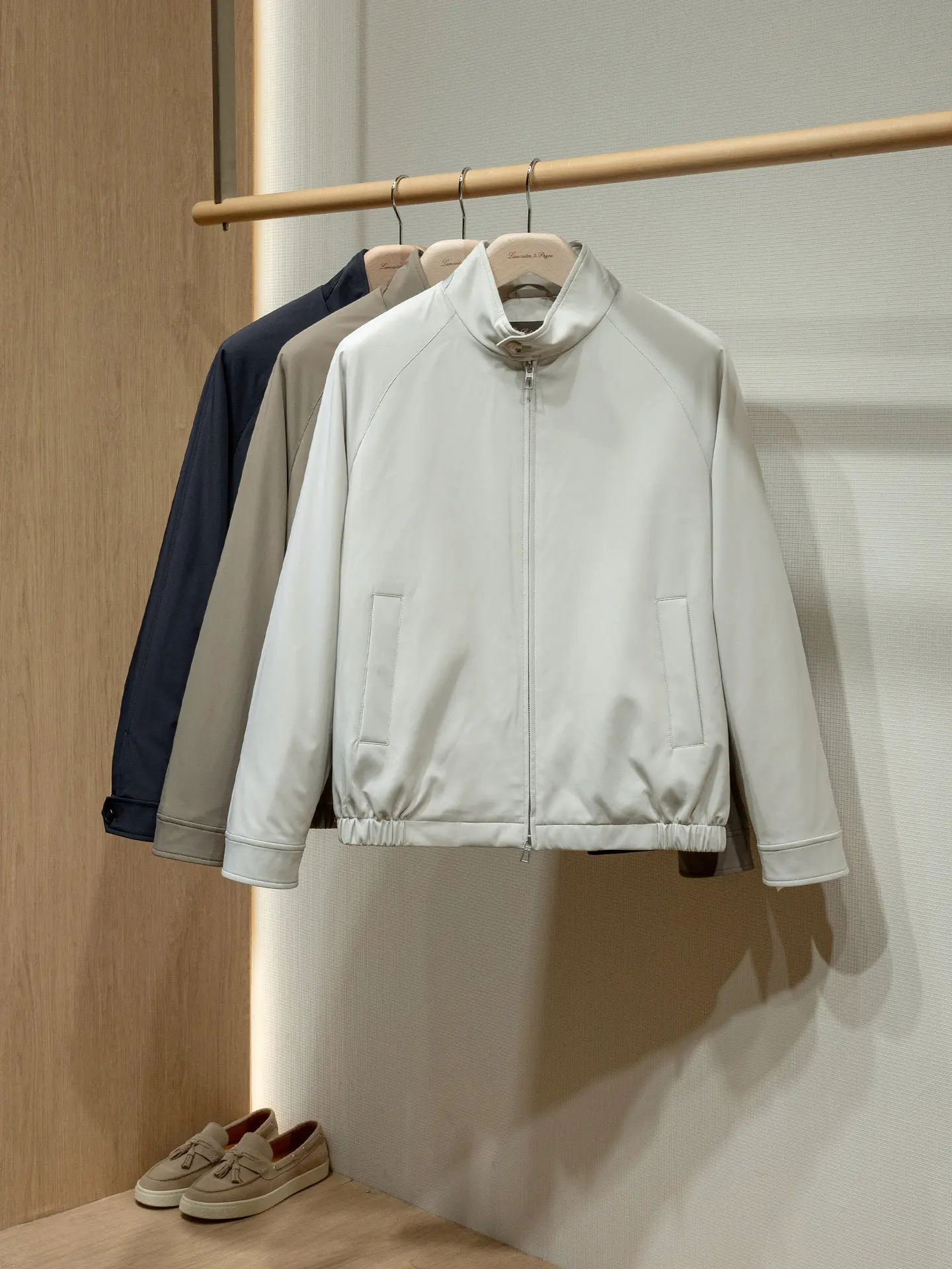 High-density three-proof fabric wool-filled Zowan jacket