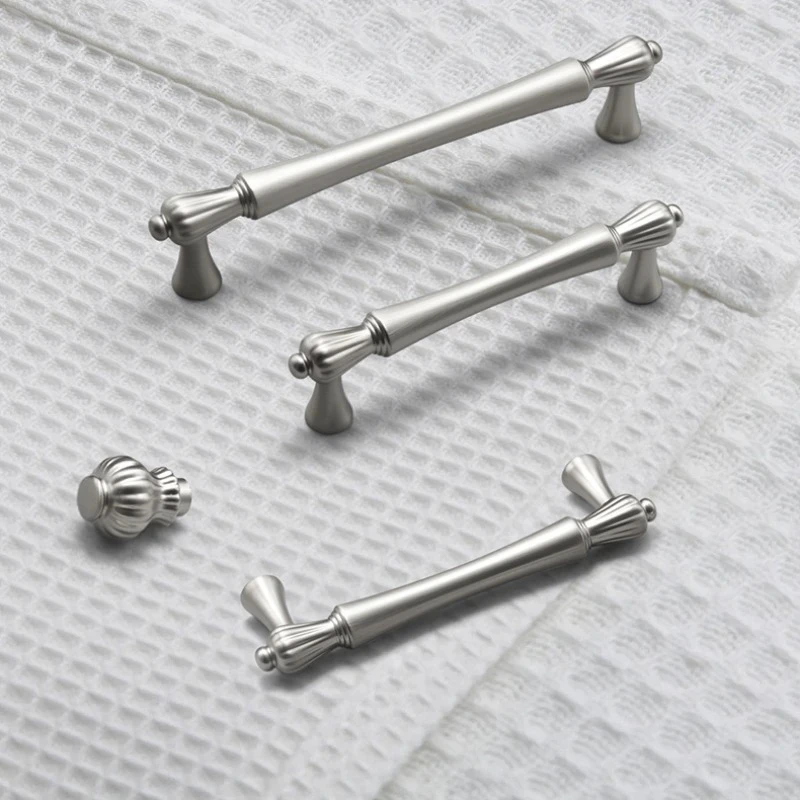 French Style Elegant Cabinet Pulls for Wardrobe and Shoe Cabinet / Contemporary Cabinet Handles and Knobs in Silver Finish 96mm