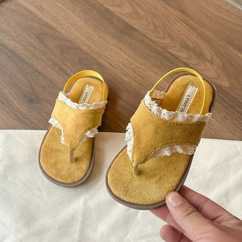 Girls Flat Slippers Flip-flops Child Kids Suede Lace Edge Shoes Pull on Sandals 2026 Children Barefoot Beach Shoe for 23-34