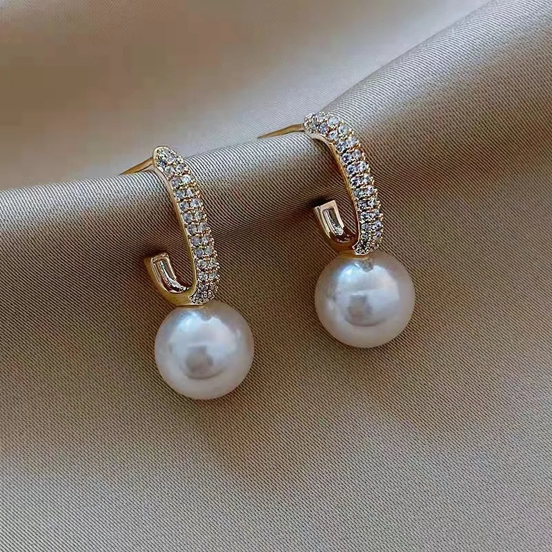 New Design C-shaped Pearl Stud Earrings For Women Korean Fashion Gold Color Inlaid Zircon Metal Earrings Party Jewelry Gift