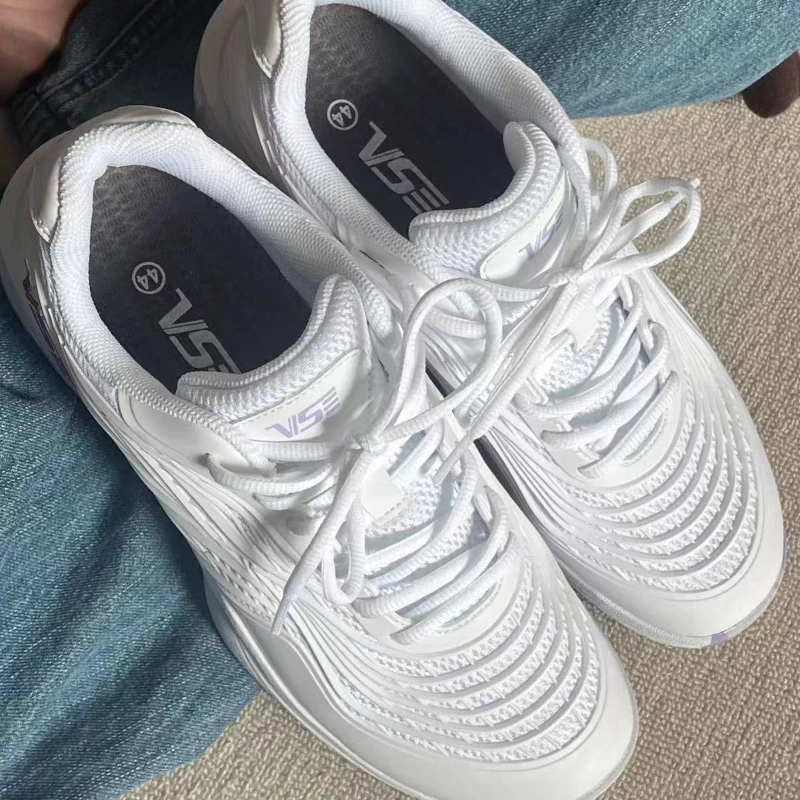 Best Selling Unisex Indoor Sports Shoes Lacing Breathable Badminton Shoe for Mens Womens Professional Table Tennis Shoes Couples