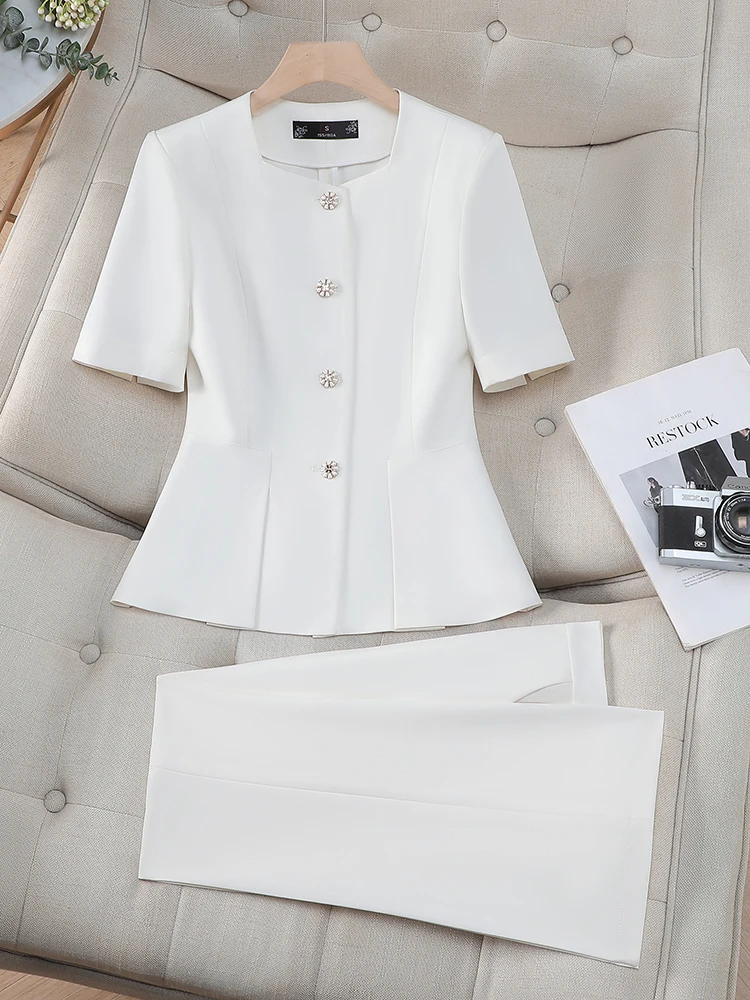 

Женский офисный костюм: блейзер и брюки, комплект из 2 предметов, короткий рукав, женский брючный костюм