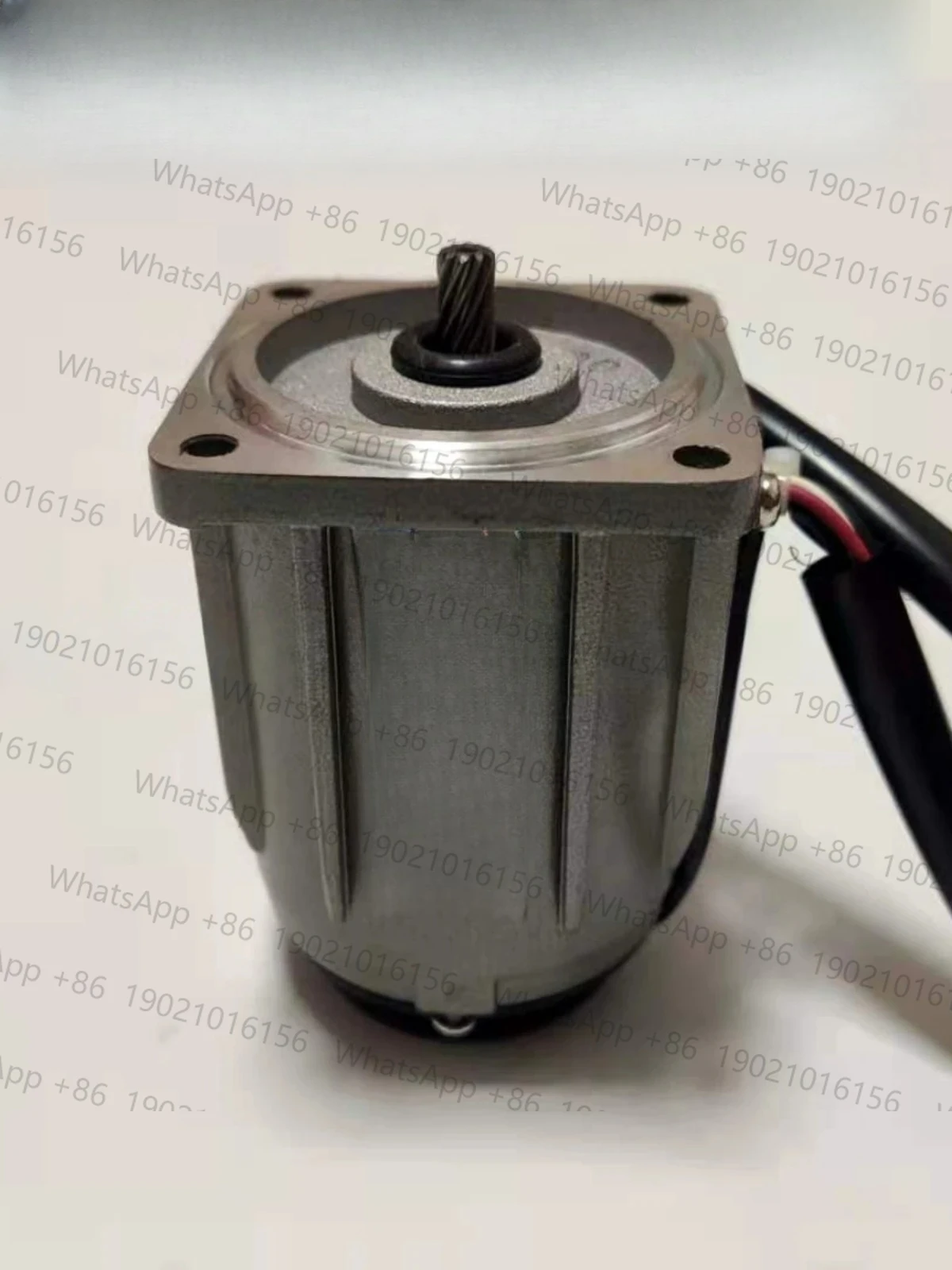 

Micro speed regulation motor M206-402 6W single-phase 220V speed regulation motor