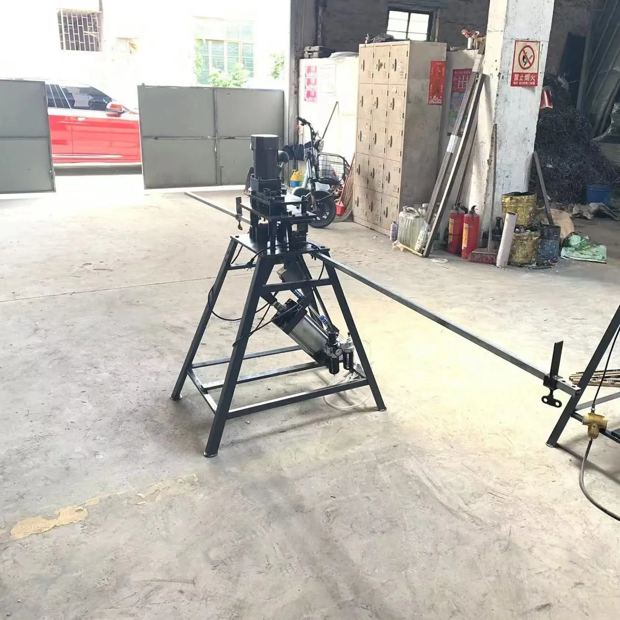 Hot Selling Door Frame Manual Punching Drilling Machine for Hinges Countersink Screws Holes Machining