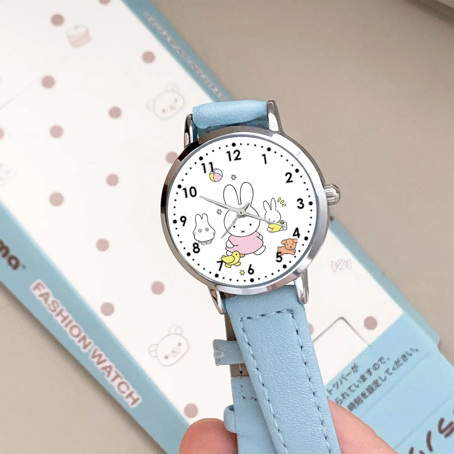 Montre Miffy Mignonne pour Étudiante, Montre à Quartz Silencieuse pour Examen, Dessin Animé Adorable, Cadeau pour Meilleure Amie, Décoration d'Anniversaire 2026