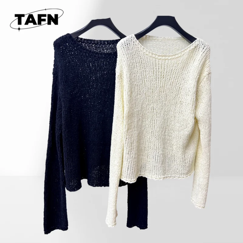 

100% Cotten Classic Wool Sweater for Women, Simple & Elegant Design for Winter Wear Cozy and Fashionable for Winter AK0520