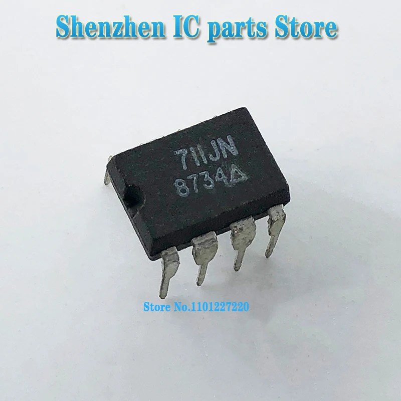 5pcs/lot AD711 AD711JNZ AD711JN DIP-8 In Stock