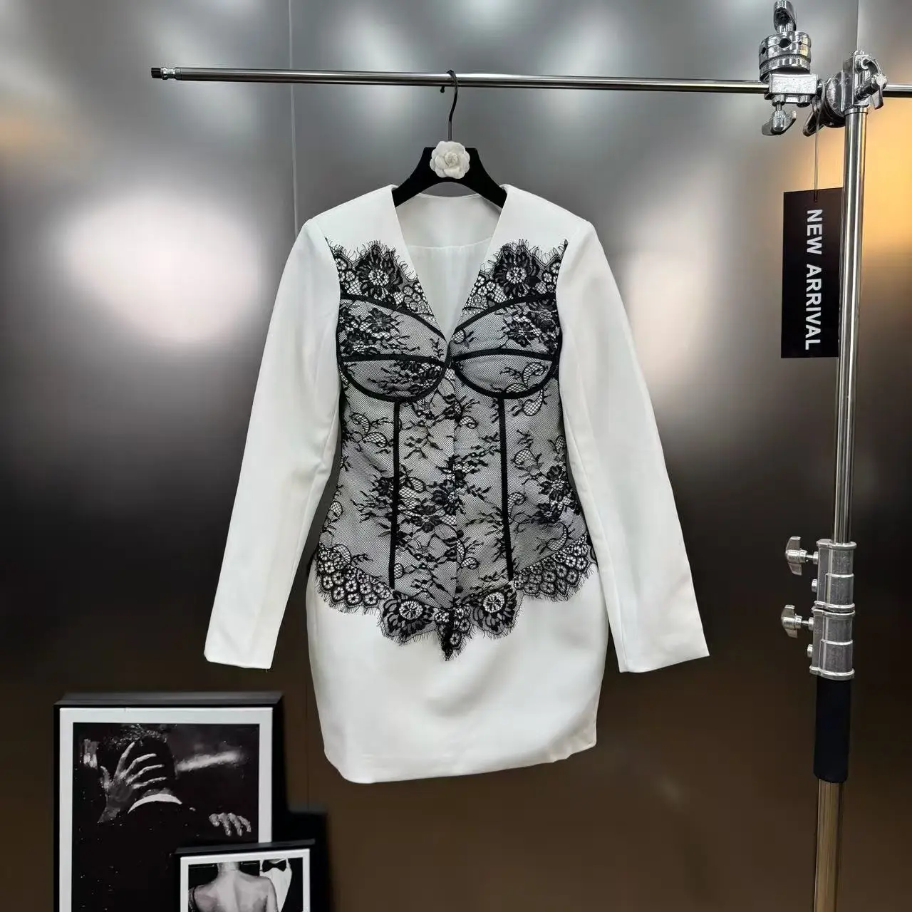 Luxus Geburtstag Frauen Promi Sexy Langarm V-ausschnitt Spitze Schwarz Weiß Mantel Mode 2025, Elegante Abend Club Party Blazer