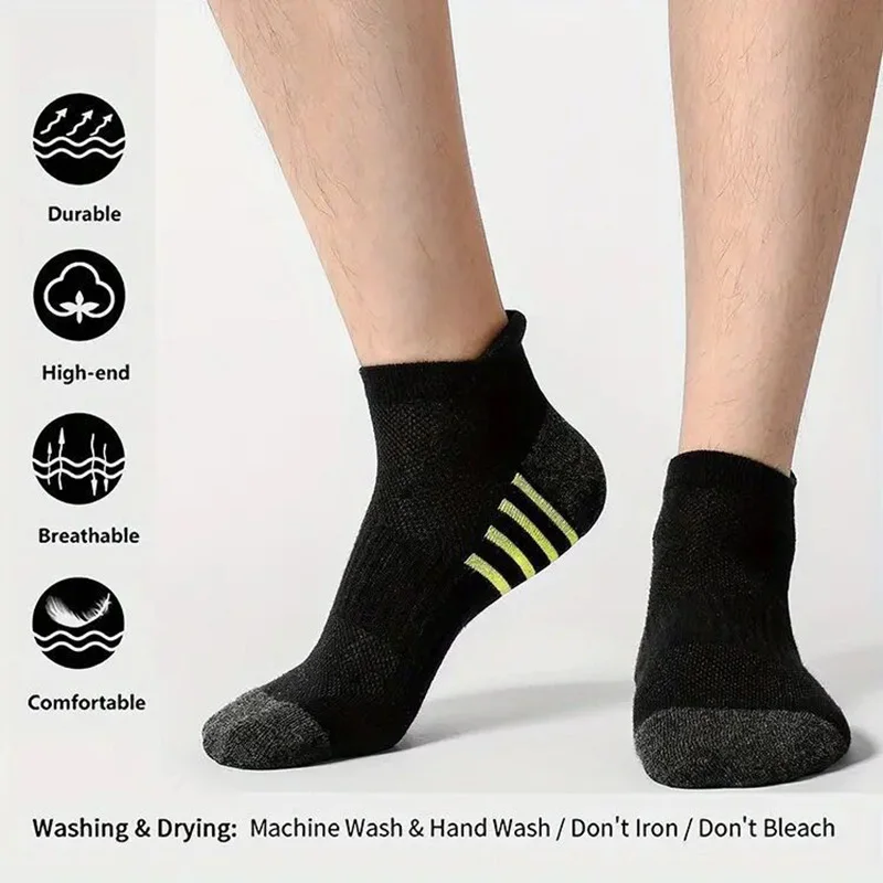 New 6 Pairs High Quality Men\'s Sports Socks Outdoor Leisure Black White Breathable comfortable Short Socks Man Plus size EU39-46