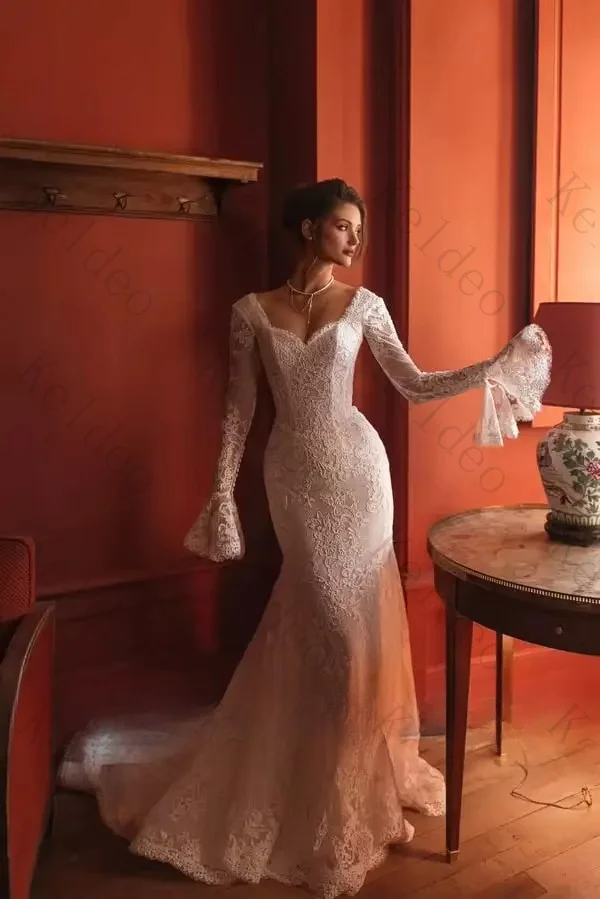Customized Elegant Strapless Mermaid Long Sleeves Wedding Dresses High Quality Lace Applique Floor Length Open Back Bridal Gowns