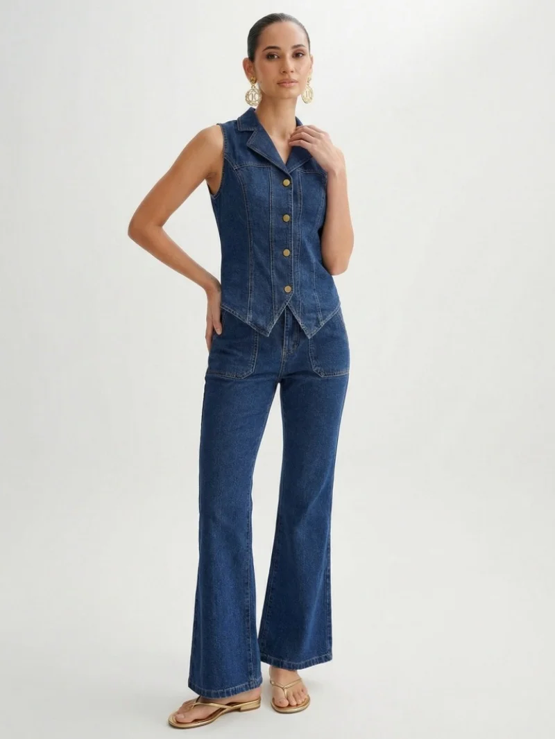 

Модные джинсовые комплекты из 2 предметов для женщин: летняя одежда, топ без рукавов и прямые джинсы, ковбойский спортивный костюм 2026