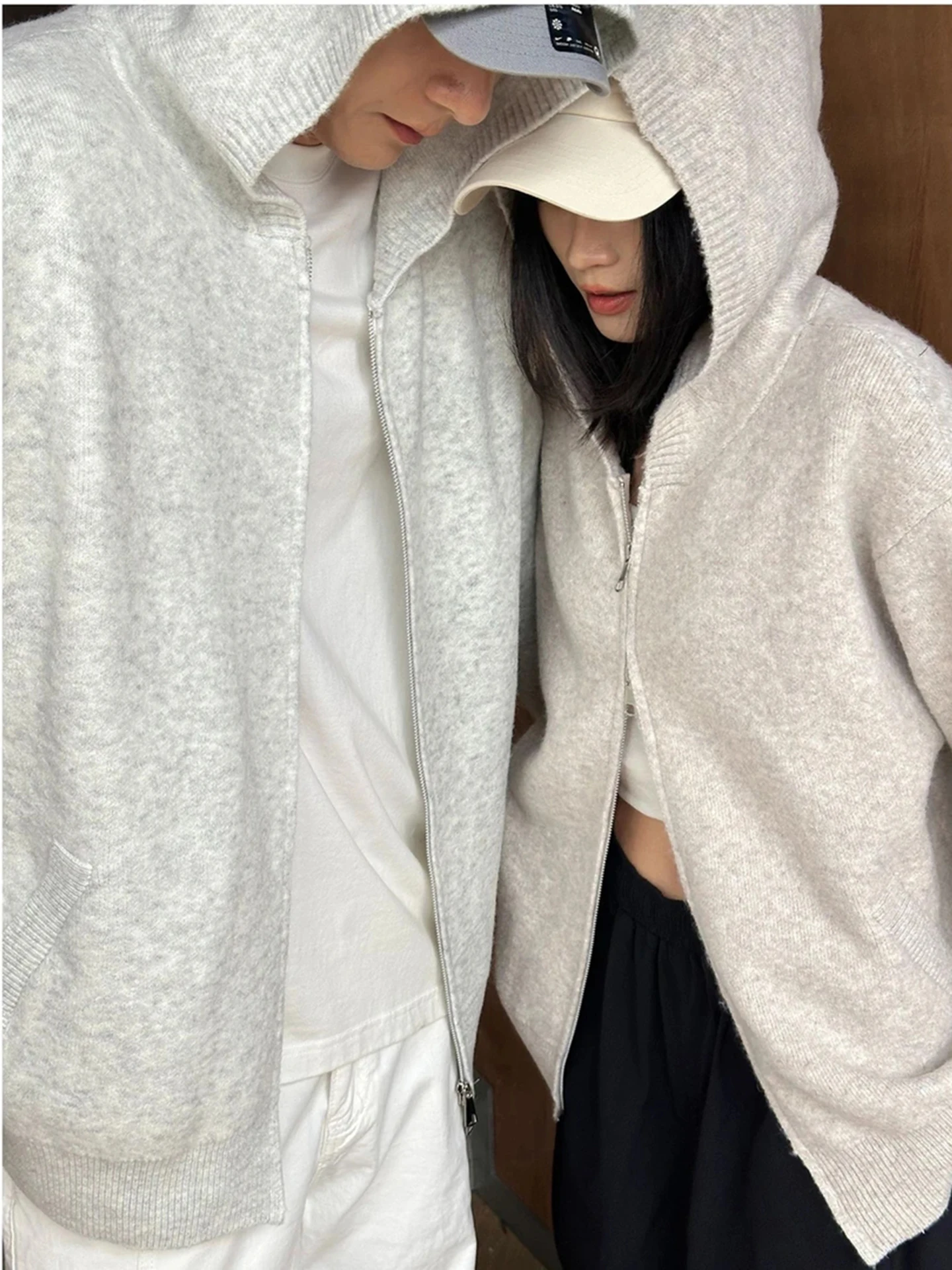 

Мужской осенний кардиган с цветочным узором, на двойной молнии, в американском стиле, свободный крой, для пар, с капюшоном, вязаная верхняя одежда в стиле преппи