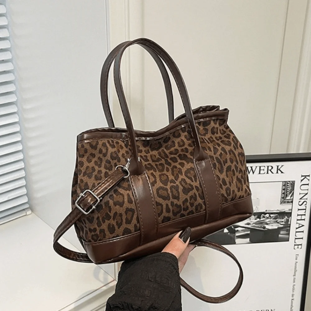 

Сумка через плечо с леопардовым принтом в стиле ретро, большая вместительная сумка-тоут из искусственной замши, легкая женская сумка-ведро в стиле пэчворк, классная сумка