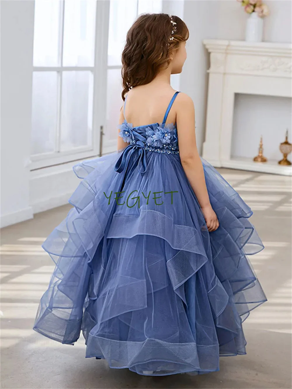 

Cute Applique Flower Girl Dresses Suspenders Lace Tulle Kids Birthday Party Ball Gown Beauty Pageant First Communion Wear