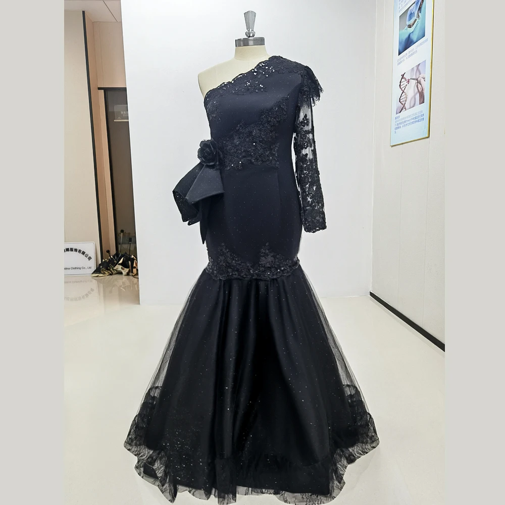 Elegant Black Single Shoulder Sleeved Evening Dress with Rose Belt Lace Studded Ball Dress for Girls