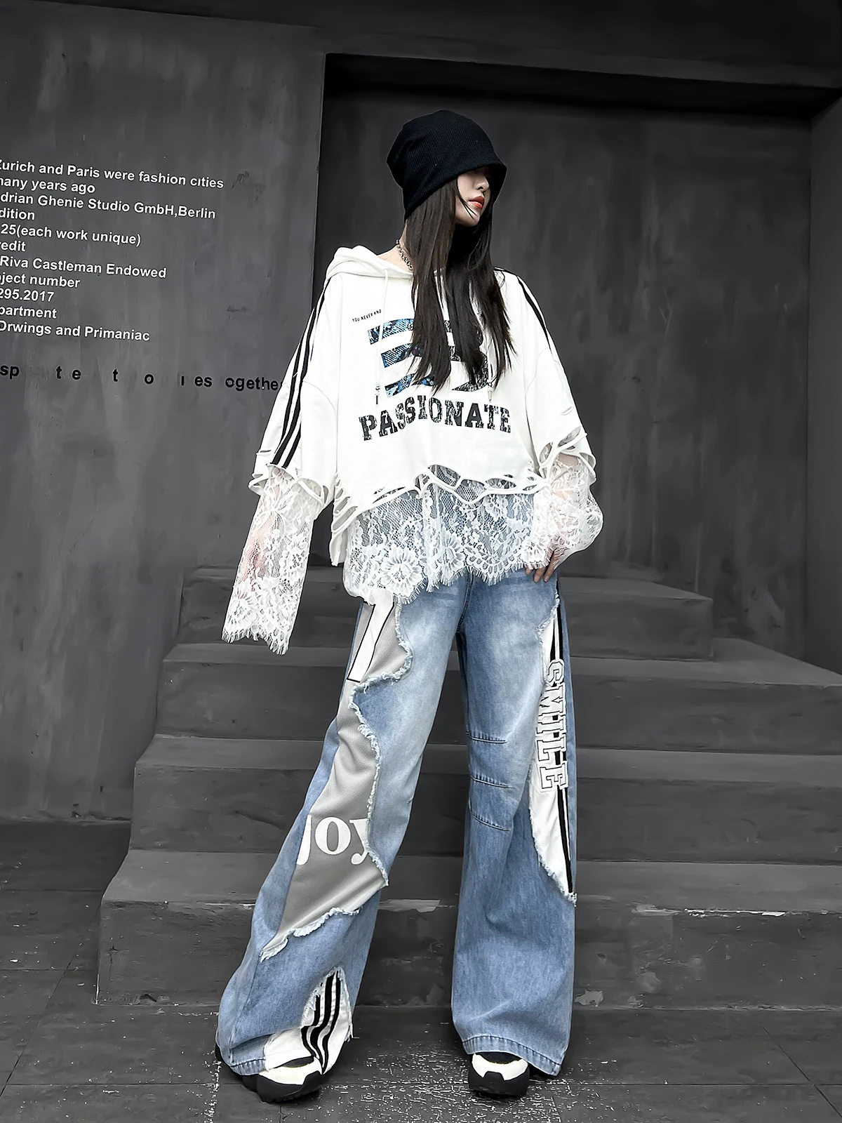 

M-Home Trendy Girl Outfit Set Spring Lace Panel Hoodie Wide Leg Jeans Two Piece Set Fashionable Long Sleeve Sweatshirt And Jeans