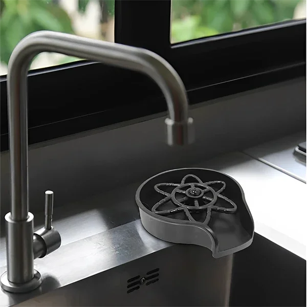 

Очиститель для стаканов и бутылок для кухонной раковины; Моющее устройство для бутылок и стаканов, устанавливаемое на раковину; Очиститель для кухонных и барных раковин; Моющее устройство для бутылок; Для кухни