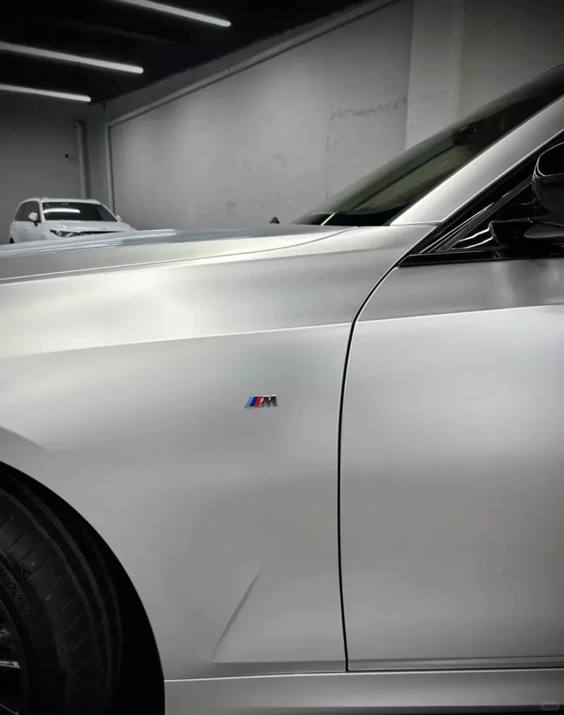 Premium Silber Matt Metallic Chrom Vinylfolie DIY Selbstklebende Aufkleber Fahrzeug-Autofolierung Luftfreisetzende Folie – Detail 4