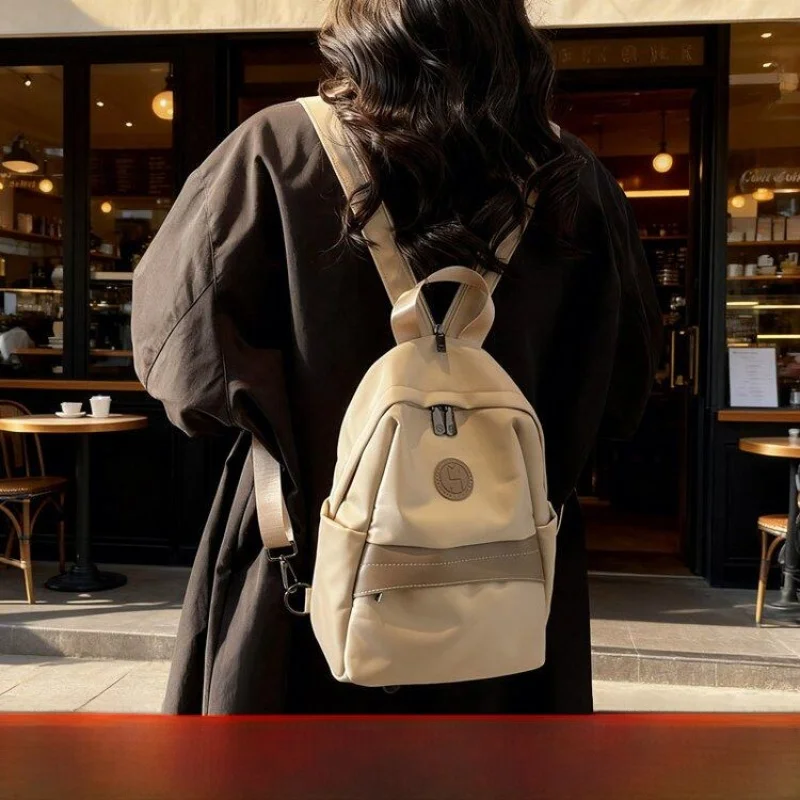 New Lightweight Travel Oxford Cloth Backpack Women's Waterproof Large Capacity Casual Versatile High-End Computer Bag
