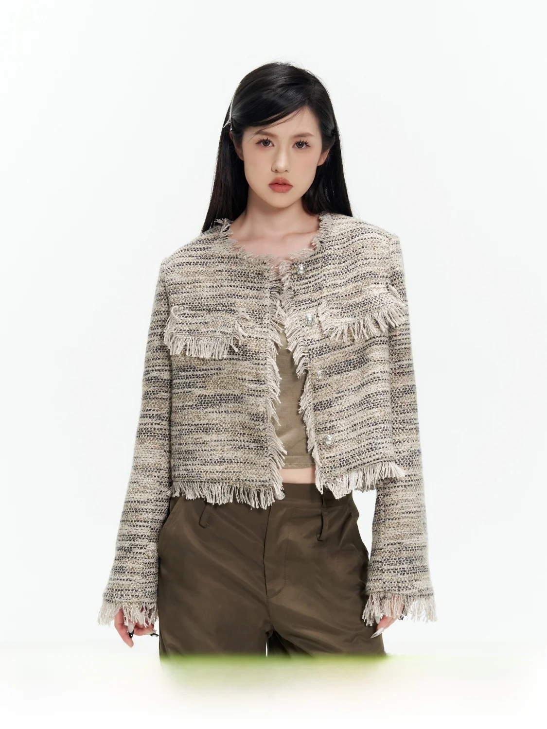 SOLOTARIO Original Heavyweight Design Short Quilted Jacket Women's High-End Handmade Tassel Top Commute Style Button Detail