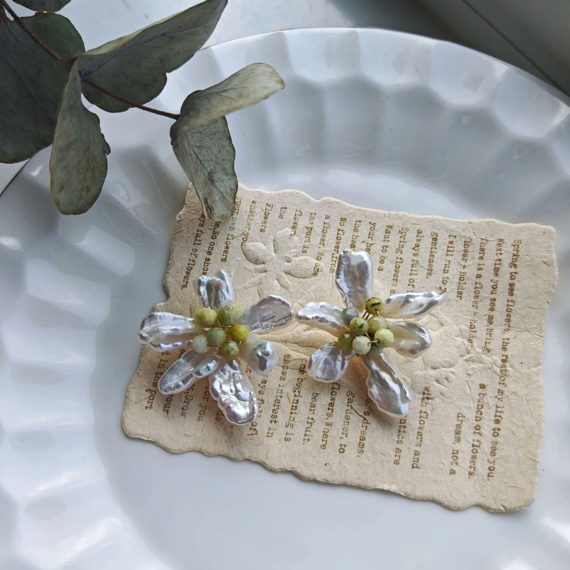 Natural Baroque Pearls, Handmade Knoted Flowers, Daisies, Irregular Small Fresh Earrings, Ear Hooks Bohemia Jewelry for Women