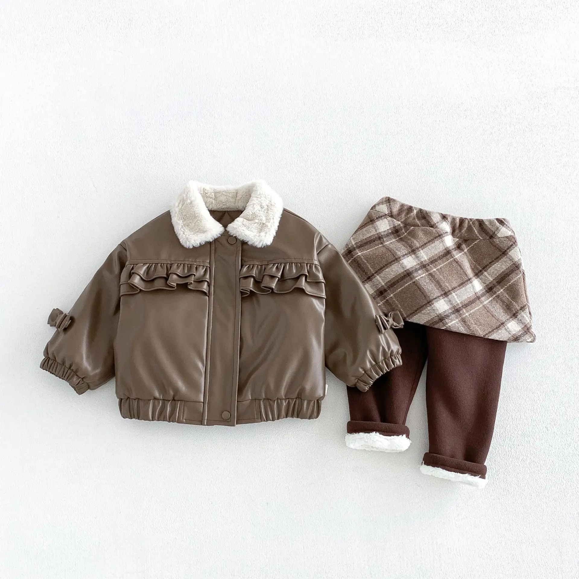 Girls' Soft and Wide Jacket 2026 Autumn Winter Baby Girl Cotton PU Waterproof and Dirt Resistant Retro Leather Jacket