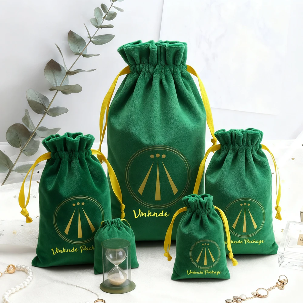 

Green Velvet Drawstring Jewelry Bag Personalized Gift Package Flannel Bags Earrings Ring Cosmetic Organizer Dust Sack With Logo