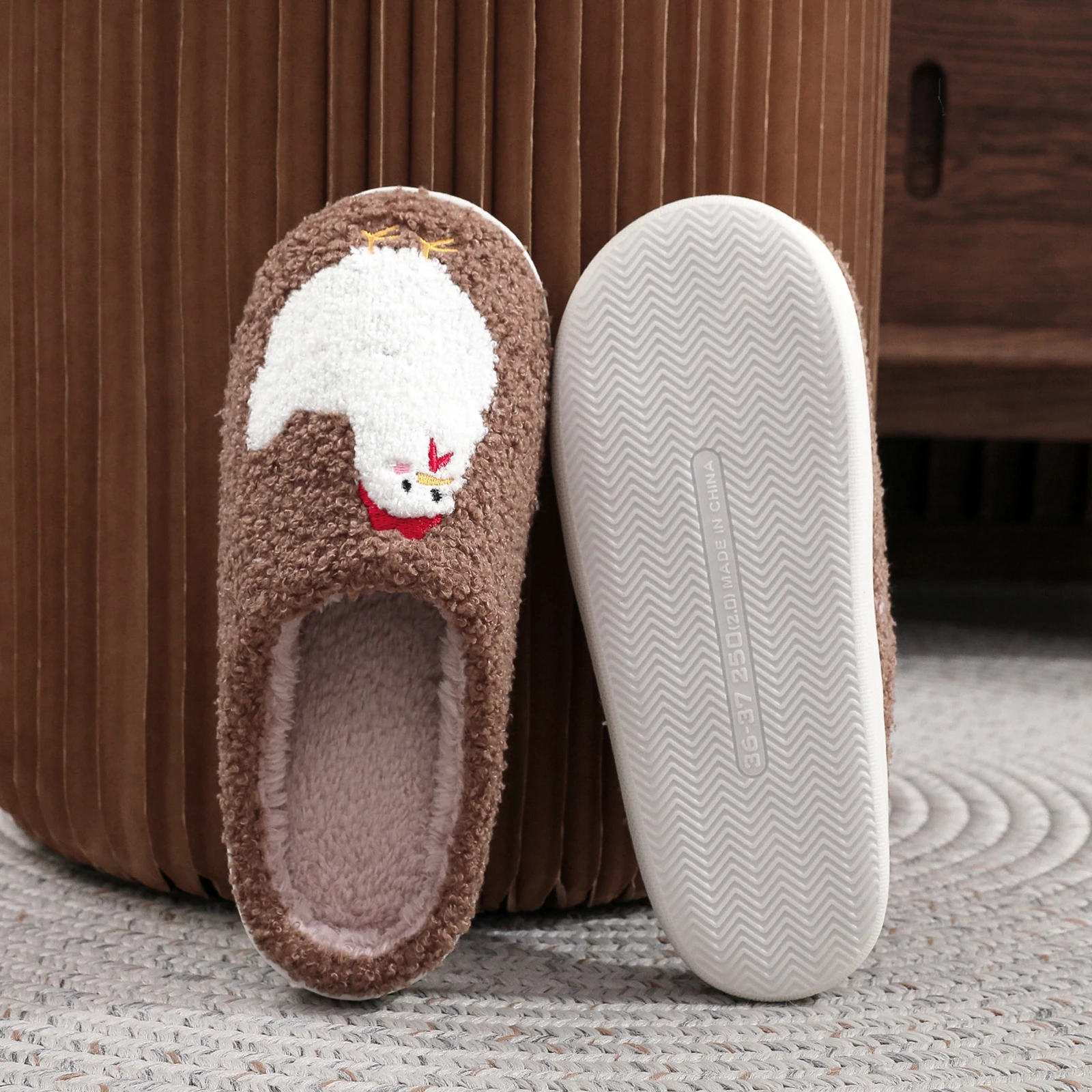 Cute Chicken Plush Cute Slipper Non-slip Cute House Shoes Warm Fuzzy Warm Cartoon Flat Winter Casual Gift for Family and Friend
