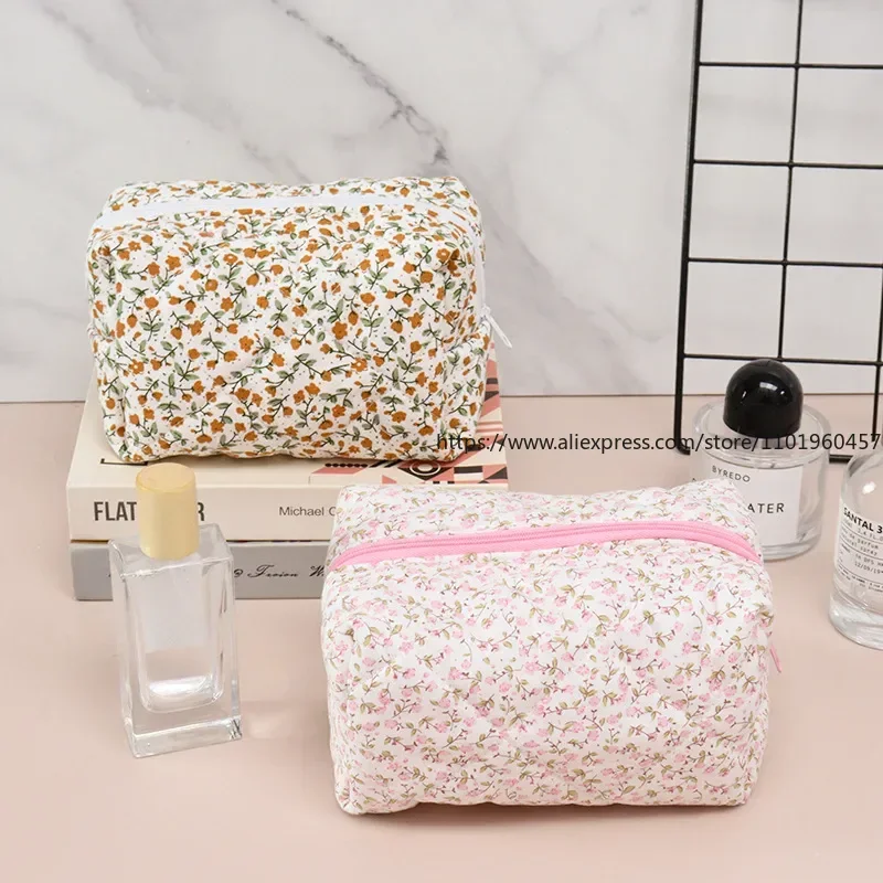 MIROSIE Pretty Pink Floral Print Makeup Bag with Zipper Portable Travel Skincare Storage Pouch Makeup Organizer Big Size