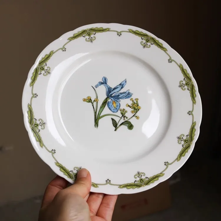 Export European ceramic high-end French elegant daffodil western plate retro 8-inch plate dessert plate