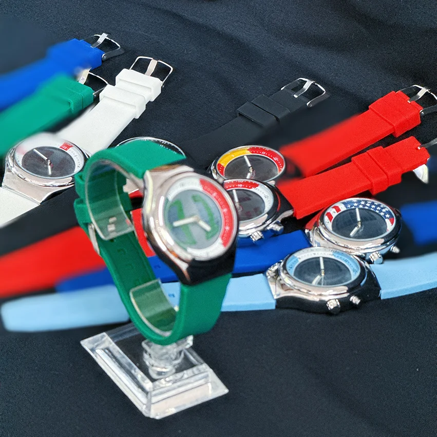 Creative Quartz Wristwatch with Flashing Animated Dial Silicone Strap Fashion Casual Watch Unique New Gift for Men Women