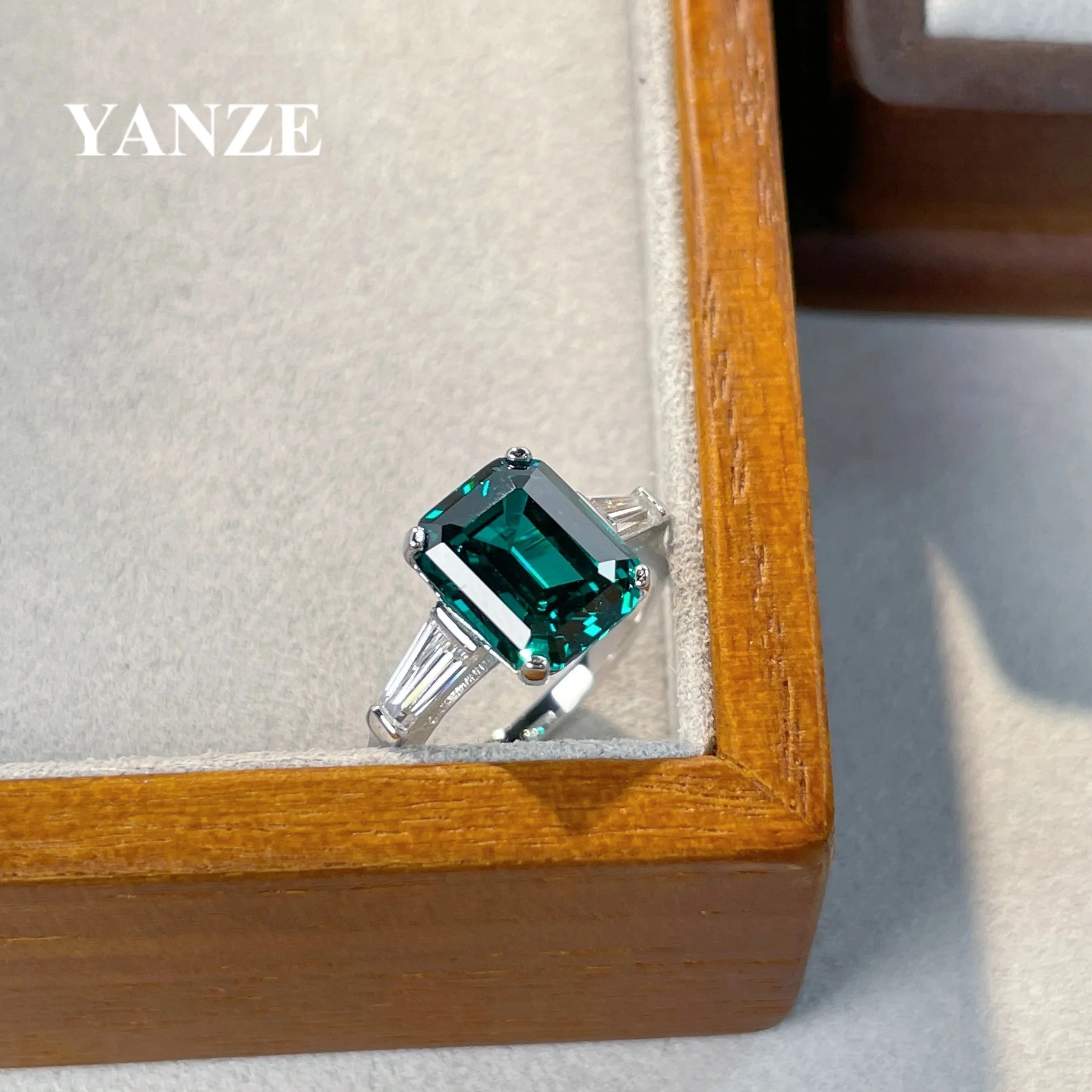 YANZE 4CT Lab Emerald Ring 100% Real 925 Sterling Silver Party Wedding Engagement Rings for Women
