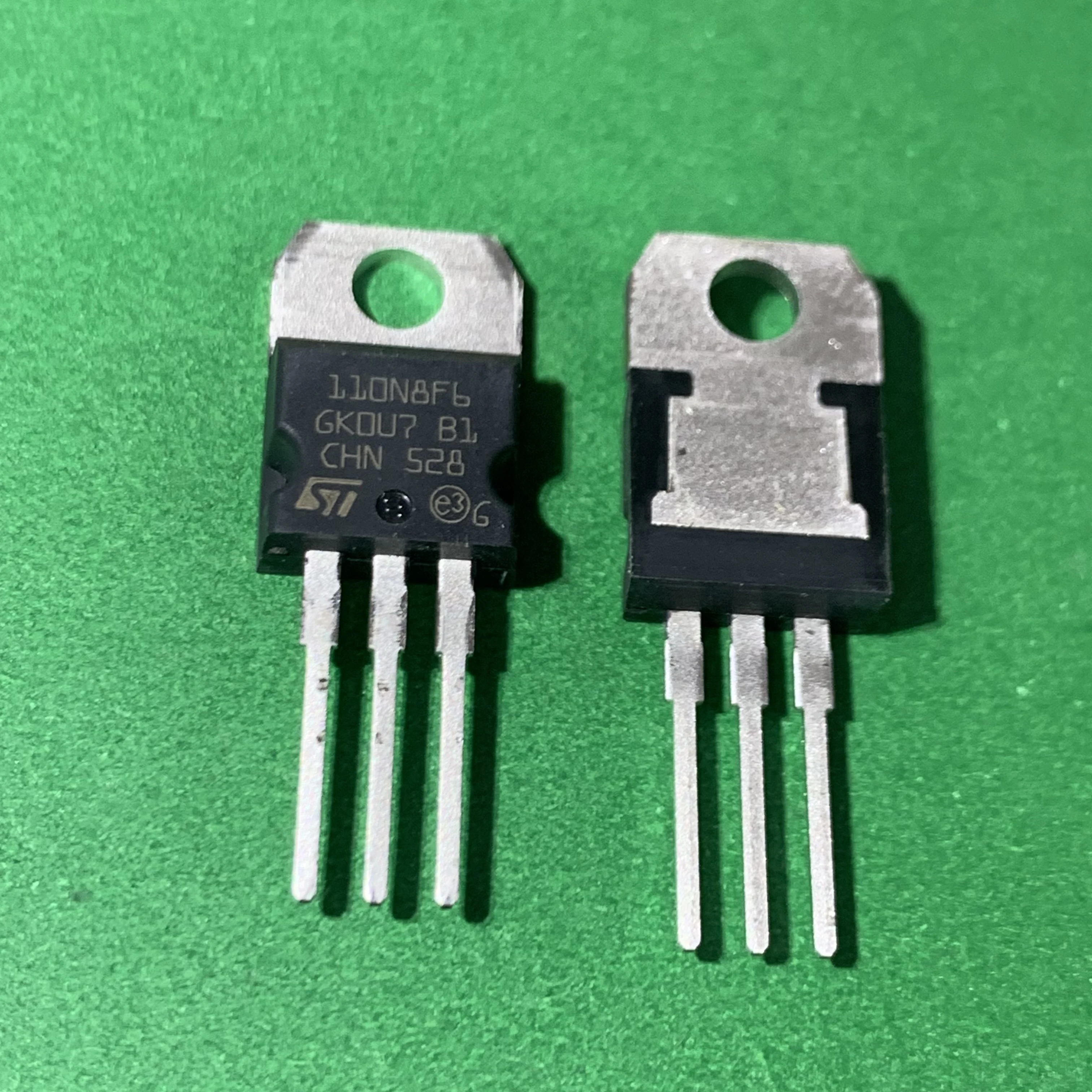 Qixinruite   STP110N8F6   110N8F6   TO-220    original and genuine  .