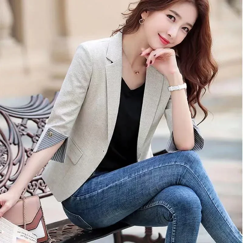 Blazer wanita model Korea, Blazer wanita kantor lengan tiga perempat, mantel Blazer pendek kasual, pakaian luar wanita, busana musim panas dan semi