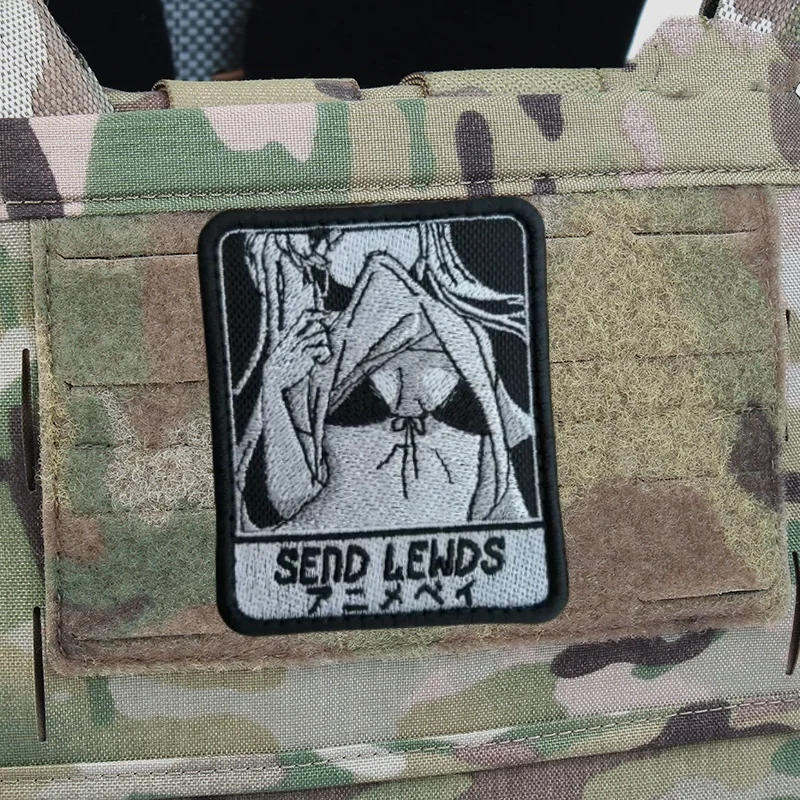 Parche anime gancho y bucle niña – Insignia moral para ropa y mochila - imagen 4