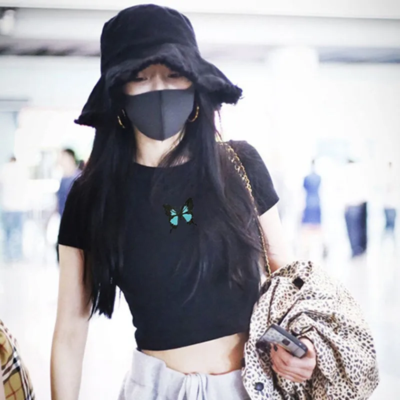 

Новая летняя женская ультрамодная хлопковая футболка с коротким рукавом и высокой талией, прикрывающая живот, от Hong Kong Yang Mi