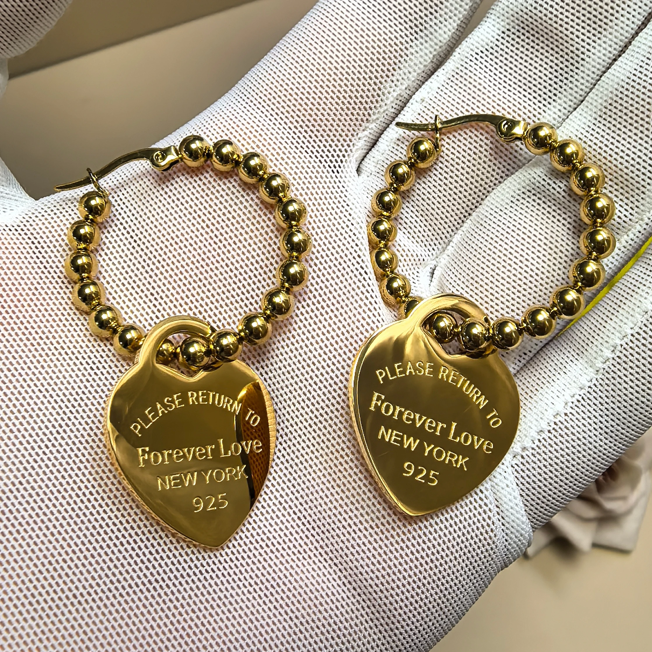 أقراط عالية الجودة على شكل قلب أقراط نسائية ذهبية اللون من الفولاذ المقاوم للصدأ إكسسوارات مجوهرات عتيقة هدايا بالجملة