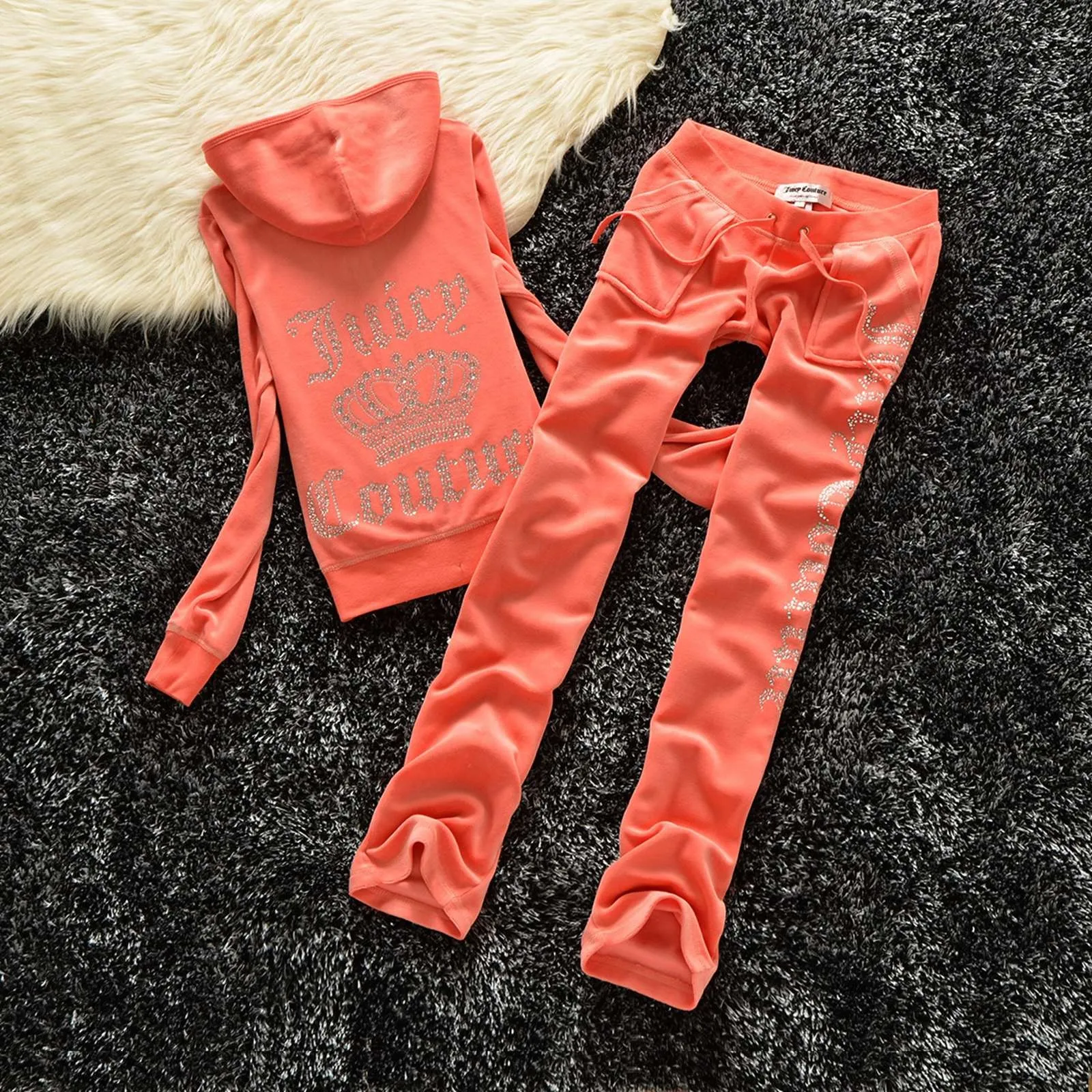 Women's Velvet Tracksuit 2 Piece Sets Sweatshirts And Sweatpants Y2K Velvet Hooded Sweatshirt Trousers Set Casual Jogging Suit