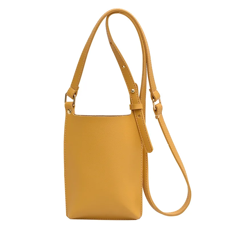 Bolso pequeño informal de cuero suave que combina con todo para mujer, bandoleras cruzadas, color sólido caramelo, conciso, novedad de 2023