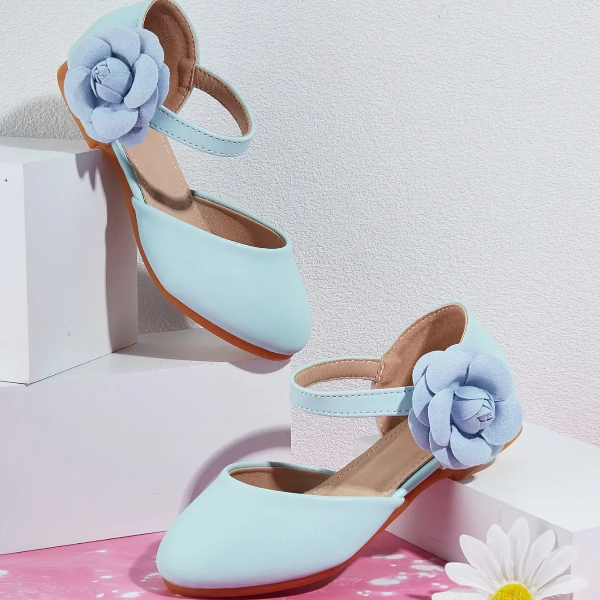 Summer New Girls' Flat Casual Shoes Soft Soled Blue Children's Closed-toe Sandals Fashion Flower Baby Princess Shoes