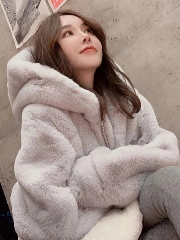 Hooded Warm Loose Faux Rabbit Fur Jackets Thicken Korean Plush Chaquetas Winter High Quality Coats Women Luxury Furry Casaco