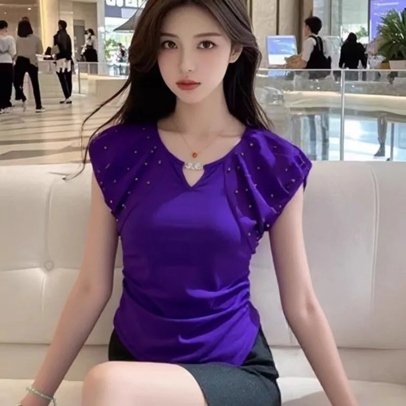 ملابس حريمي موضة الصيف البساطة الجوف خارج اللون حجب س الرقبة السيدات كل مباراة تظهر رقيقة مطرزة مشاعل تي شيرت