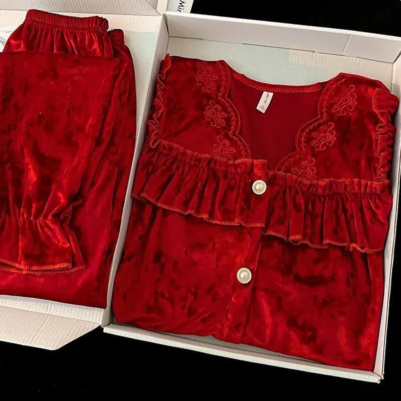 

Женская пижама из вельвета на весну-осень с пуговицами спереди, элегантным и милым дизайном, длинными рукавами и брюками, подходит для дома.