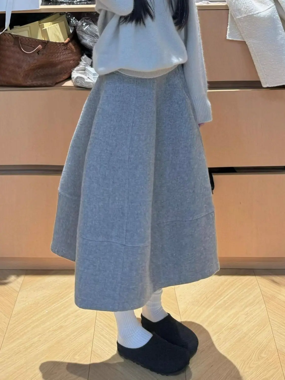 

Japan Three-Dimensional Fluffy A-Line Woolen Skirt For Women In Autumn And Winter New Temperament Slim Mid-Length Umbrella Skirt