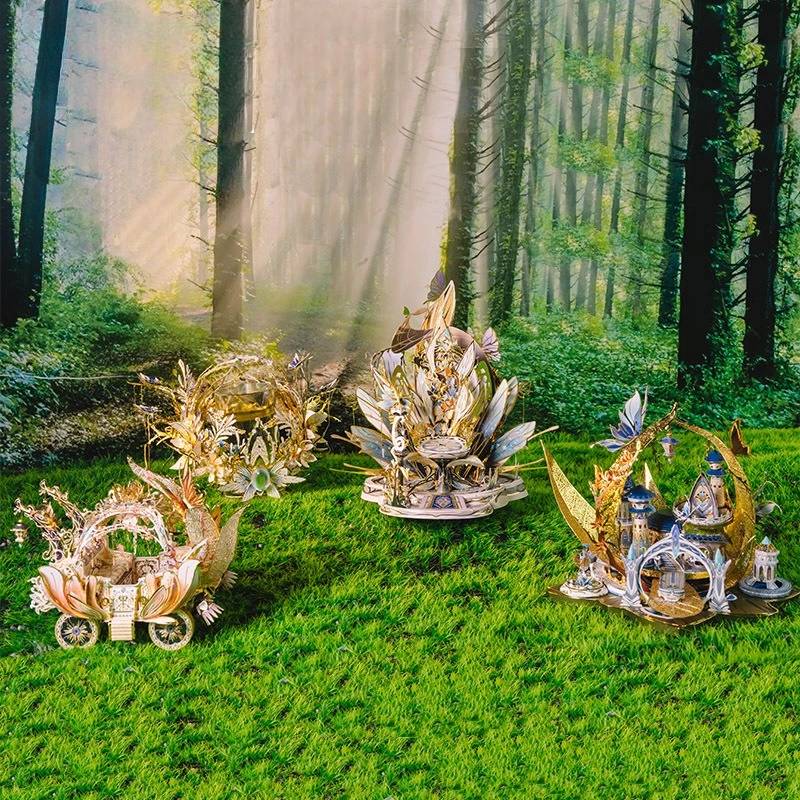 Crown castle carriage assembly model 3D three-dimensional genus puzzle holiday gift
