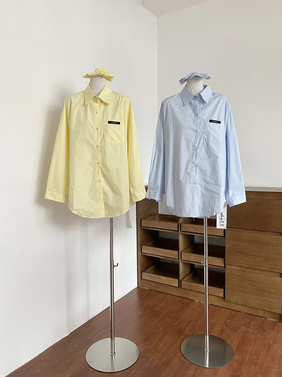 

Spring 2026 Korean Style Lazy Loose Fit Shirt Slimming Versatile Top for Women Polyester Fiber Long Sleeve Commute Style