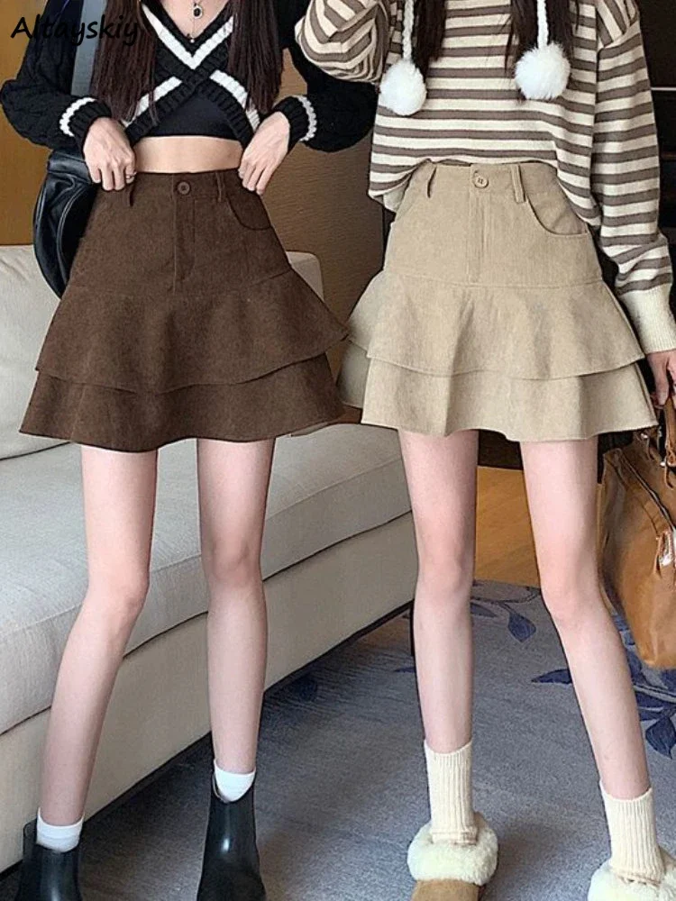 

Вельветовые юбки женские минималистичные, универсальные, в стиле ретро, в стиле ампир, повседневные, элегантные, модные, в корейском стиле, со складками, осенние мини-женские