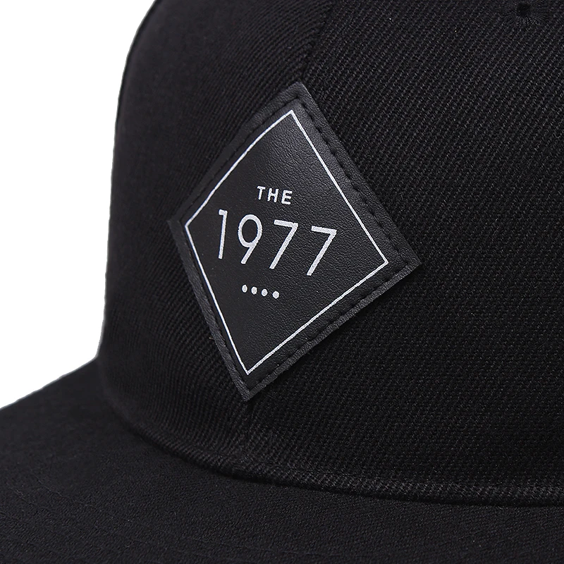 1977 Fashion trend flat top baseball cap Street rap hip hop cap adjustable flat rim hat men and women