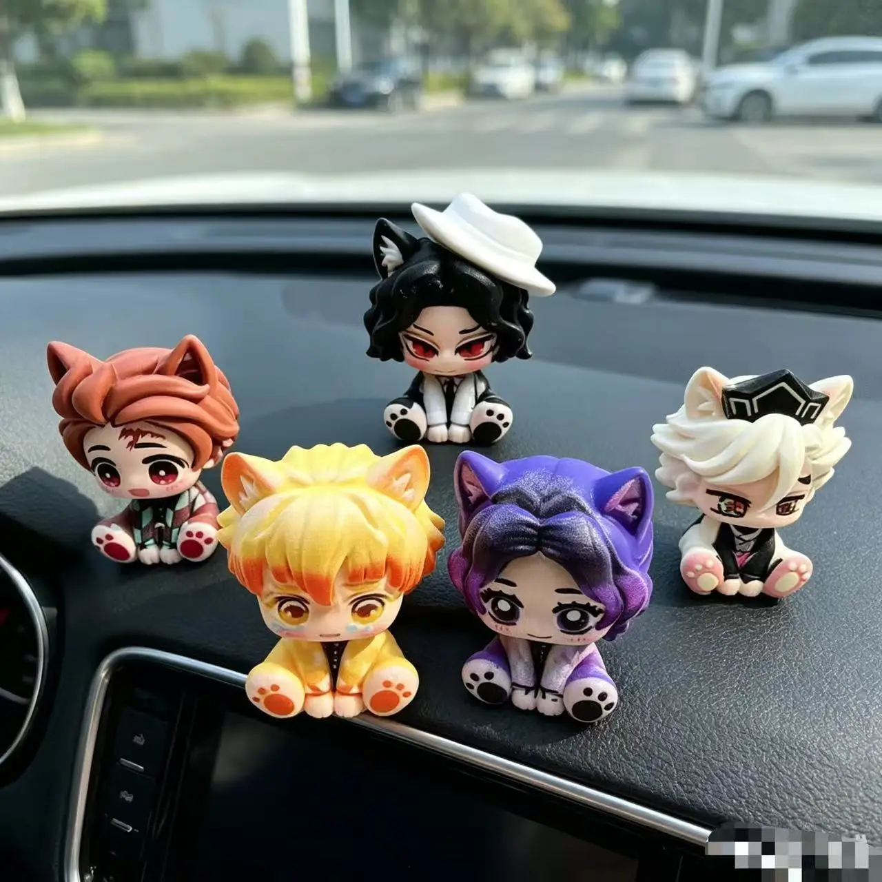Demon Slayer Cute Chibi Figurine Car Ornament, Mini Size, Non-Obstructive, Creative Trendy Car Decoration view 4